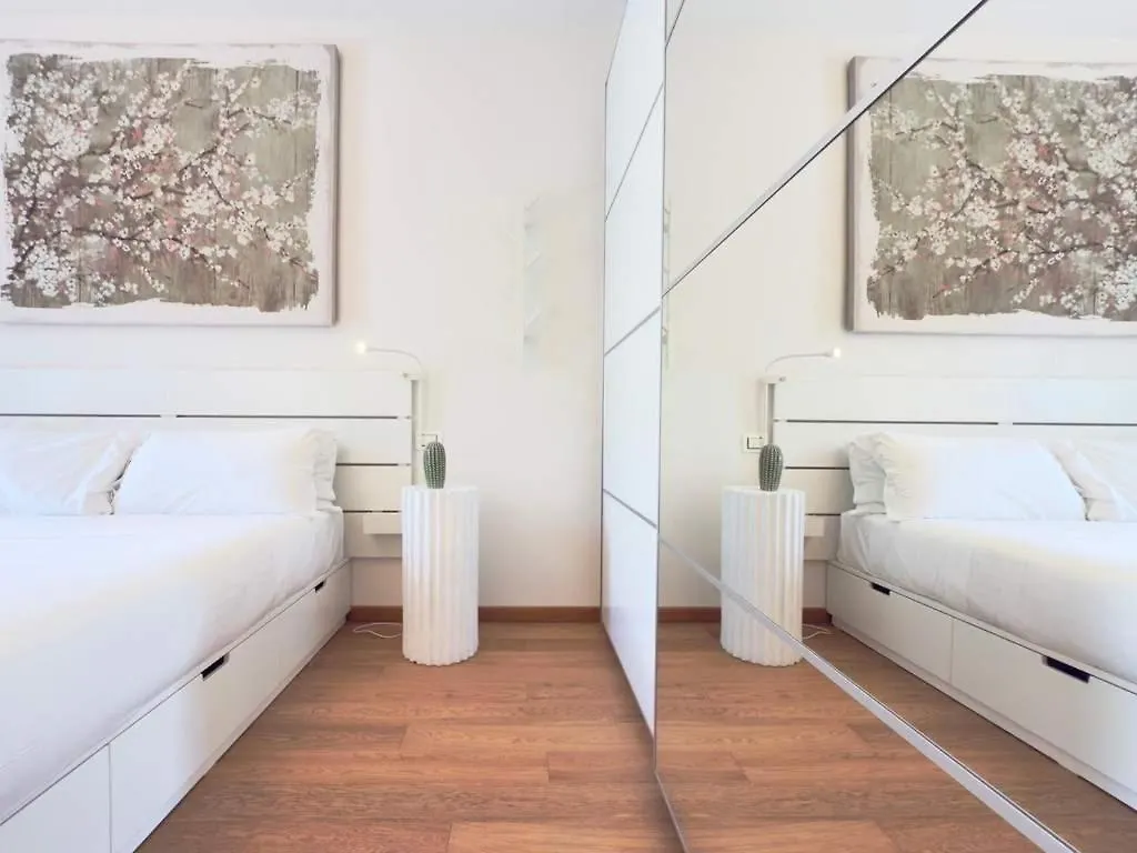 Homeby, Terrace Apartment Francesca Florencia